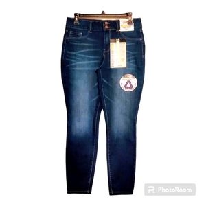 D. Jeans Denim High Waist Ankle Jeans